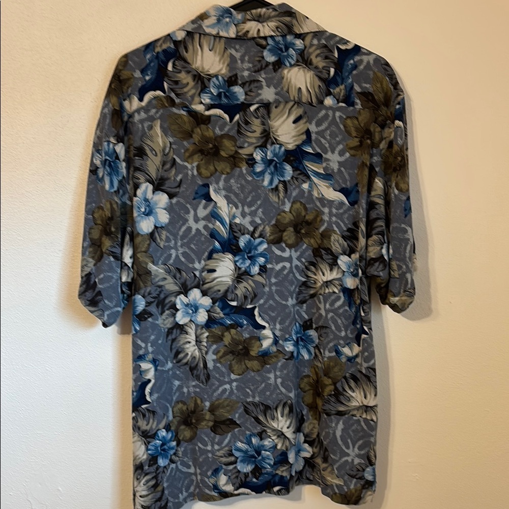Island Fever Large Blue Floral Hawaiian Men's pocketed button down Shirt Silk - Picture 7 of 8
